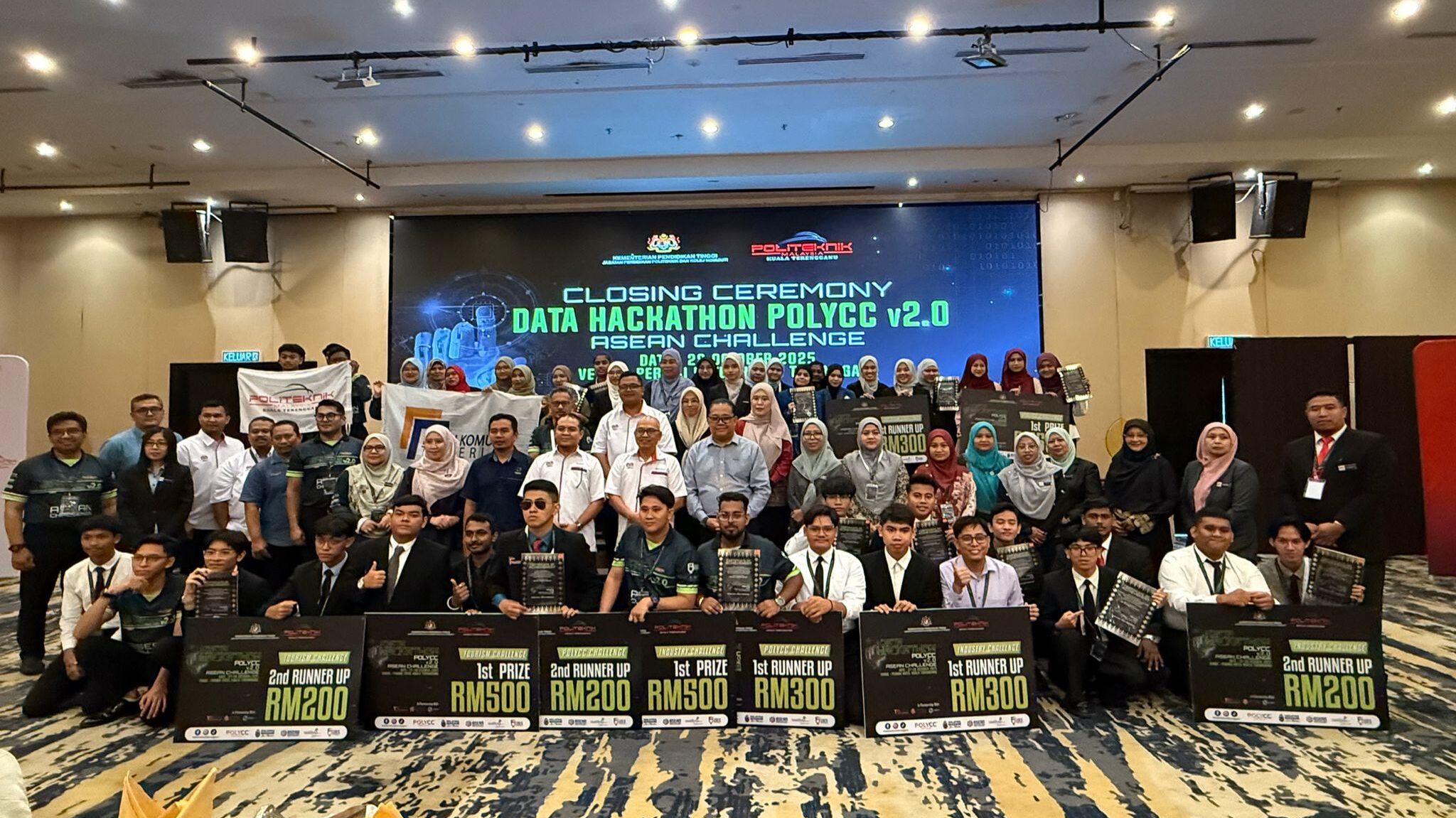 POLYCC Lonjak Bakat Data Sains Melalui Data Hackathon POLYCC v2.0 Asean Challenge 2025