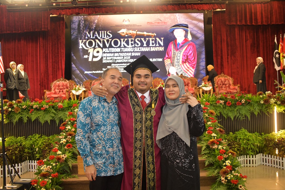 Bukti Kualiti POLYCC: Graduan PTSB ‘Dilamar’ Texas Instruments Sebelum Tamat Latihan Industri