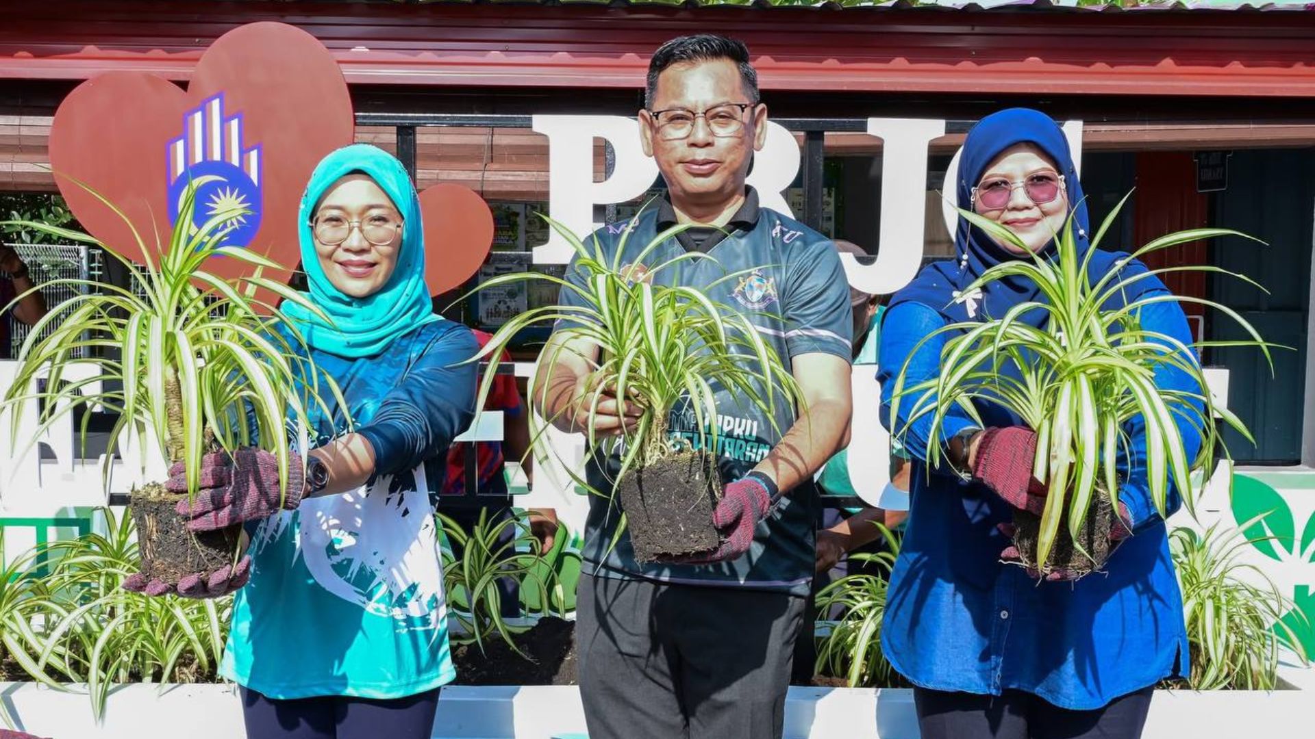 Majlis Perasmian Eco-House @Bukit Permai: Kolej Komuniti Kota Tinggi Memperkasa Kelestarian Hijau Komuniti di Kulai dengan Kerjasama Majlis Perbandaran Kulai (MPKu)