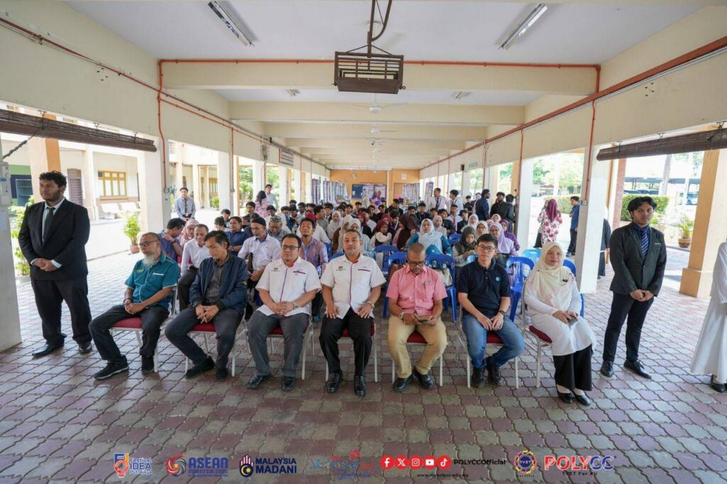 Pelajar Asasi POLIMAS cipta Penghadang Jalan Lestari menang Anugerah Emas “Innovation Challenge”