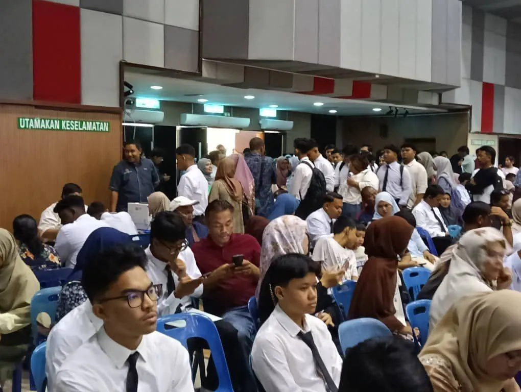 Jumlah pendaftaran pelajar baharu di POLIMAS melonjak luar biasa Sesi 1-2026/2027 Oleh: Sholina Osman 23 JUN 2026