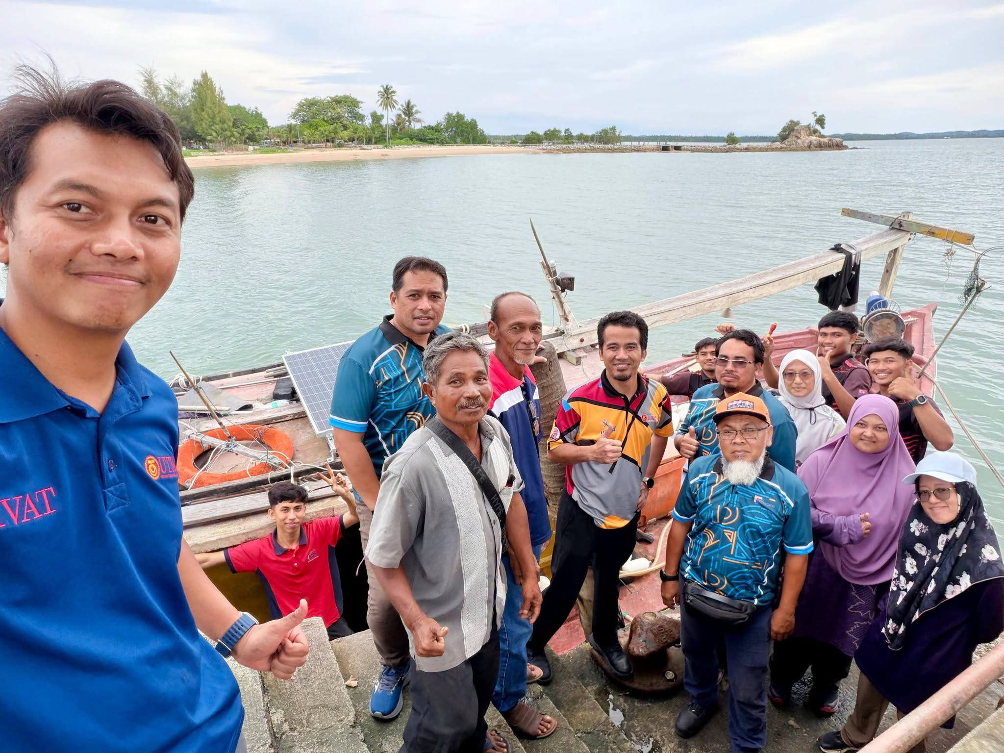 Kolej Komuniti Jempol sertai program CSR pemerkasaan bot komuniti nelayan melalui teknologi Solar PV
