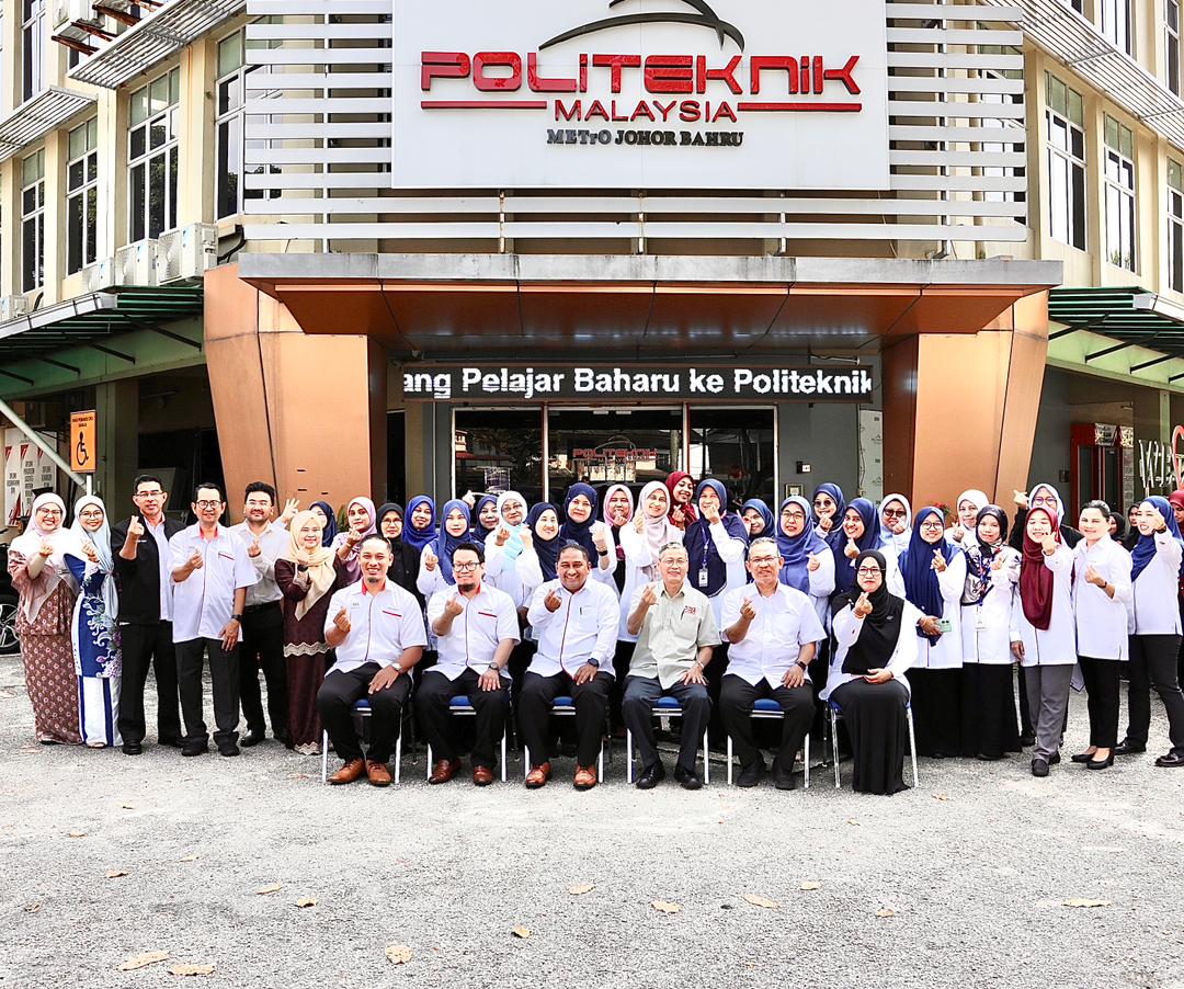 Kunjungan mesra Ketua Pengarah Pendidikan Politeknik dan Kolej Komuniti ke Politeknik METrO Johor Bahru Perkukuh 13 Iltizam POLYCC 2026
