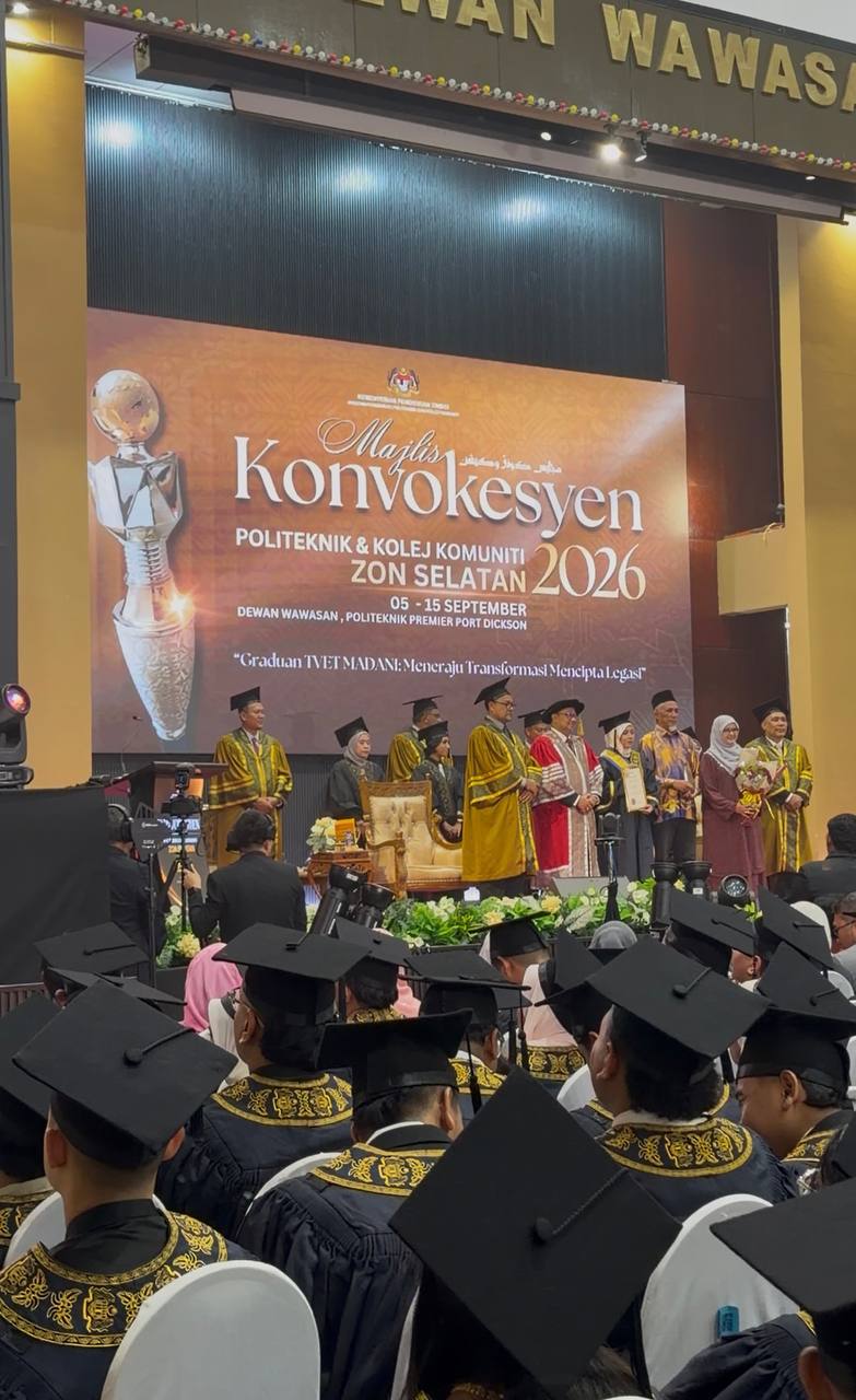 DARI INSPIRASI ABANG KE ANUGERAH PENGARAH, NURHANI HAZIRAH TERUS MELANGKAH DALAM BIDANG PELANCONGAN